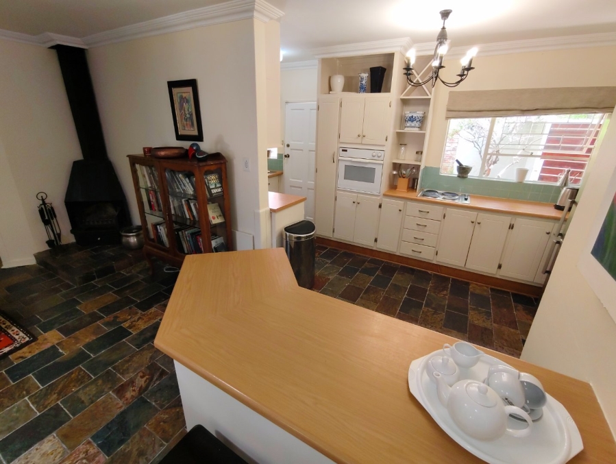 To Let 3 Bedroom Property for Rent in Pentagon Park Free State